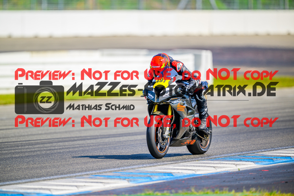 MaZZes_Fotomatrix_20250816_6007705_9170 | WEISS