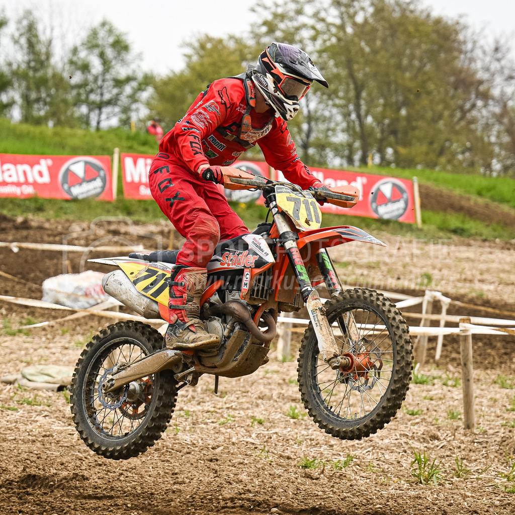 Motocross Schlatt bei Winterthur - 30. April 2023 | #711 Wirth Luca aus Au (CH) auf KTM in der Kategorie ProRace Serie am Motocross Schlatt bei Winterthur, 30. April 2023. 
Instagram: @mx_schlatt | @mc_wila | @sam_schweiz
Bild: Sportfotografie Markus Aeschimann | www.markus-aeschimann.ch - Realisiert mit Pictrs.com