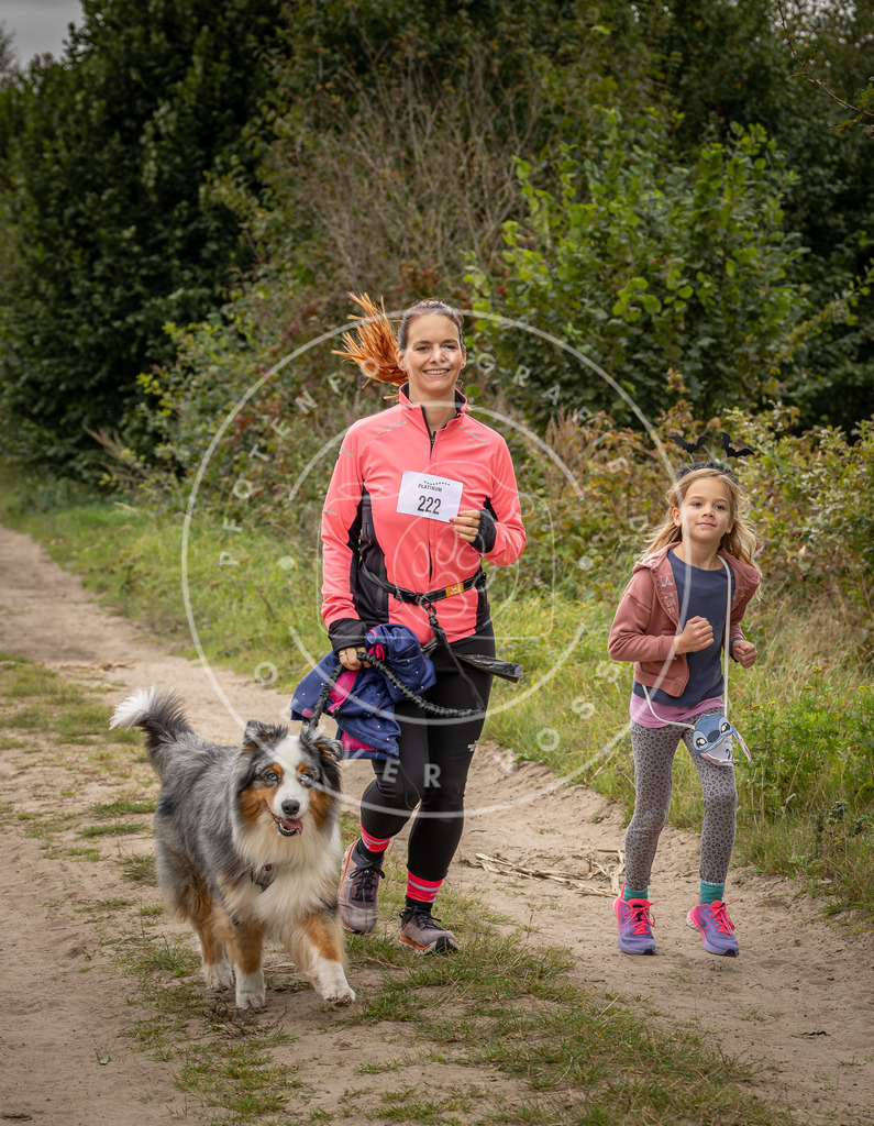 Pfotenfotografie_DV3A7721 | Hundefotografie, Tierfotograf, Pfotenfotografie, Fotoshooting Hund, Hunde Portrait, Hundesport, Hundeportraits, Heideshooting, Hunde, Sportfotograf, Hundefotograf, Turnierhundsport, THS,  - Realisiert mit Pictrs.com