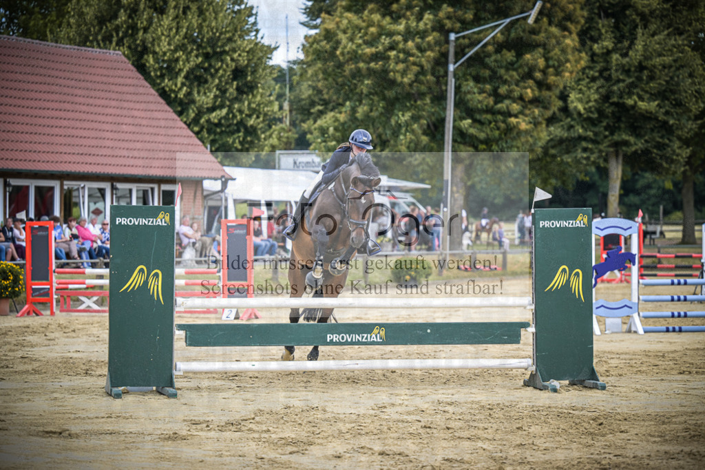 DOS_7931 | Entdecke hochwertige Reitturnierfotos von Foto Oger. Professionell, emotional und authentisch – jetzt Lieblingsmomente im Shop bestellen.Deutschlandweite Turnierfotografie. - Realisiert mit Pictrs.com