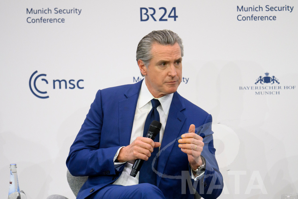 _DWA6011 | MATA IndoCon - Realisiert mit Pictrs.com