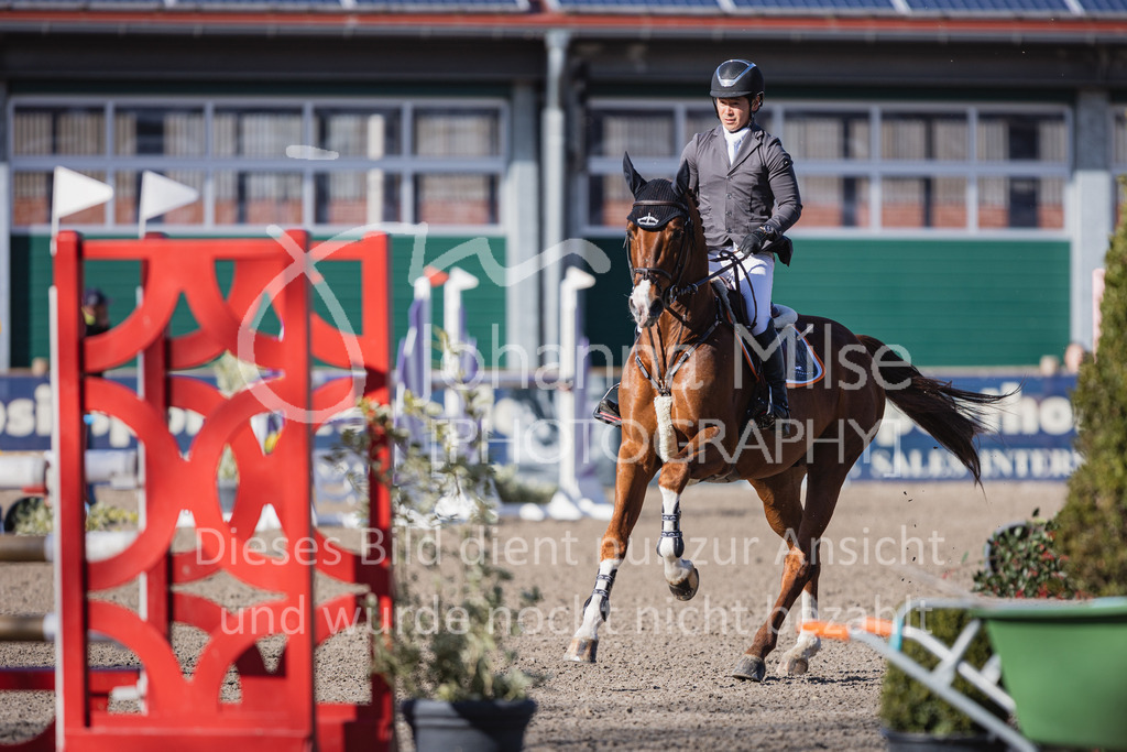 230411_Mühlen_04SprPf-L-464 | Deine schönsten Turniermomente als professionelle Fotos! Entdecke hochwertige Pferdesport-Fotografie im Online-Shop. Jetzt Fotos finden & bestellen!