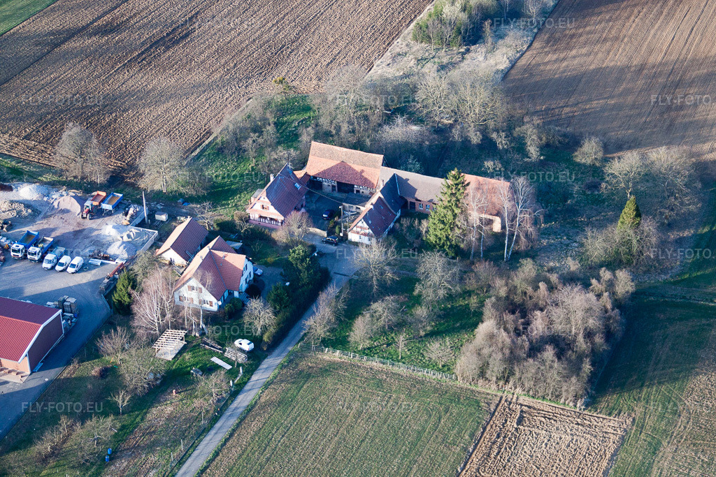 Vue aérienne: Vue de la ville à Bremmelbach dans le département Bas Rhin, France. Photo: IMG_38771.jpg prise le 20/03/2011 par Werner Riehm/FLY-FOTO.eu – Résolution de l'original: 4752 x 3168 px