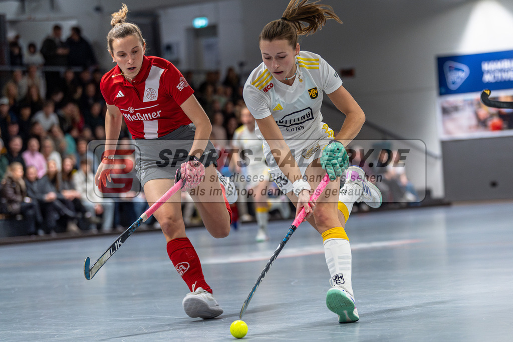 SM_2024-12-20-D85_-537 | 1.Bundesliga Hallenhockey  (W) DCADA - HTHC / 6:5 (3:3)