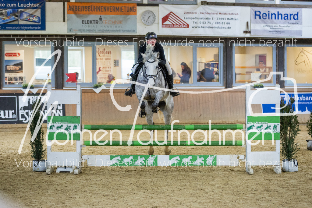 Sth-LPO25-A2St-012 | MomenTaufnahmen Pferdesportfotos