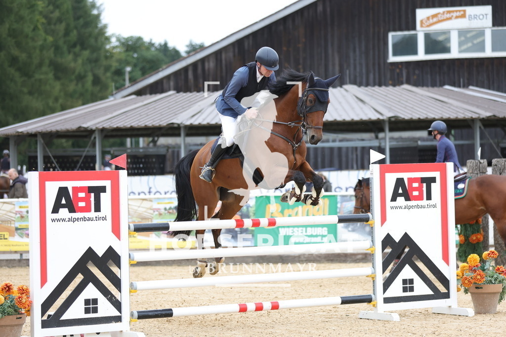 0P6A8159 | Willkommen bei Brunnmayr - Design & Fotografie – Ihrem Spezialisten für Reitturniere und Pferdeveranstaltungen in Oberösterreich, Salzburg und Bayern! Seit über 17 Jahren sind wir leidenschaftlich dabei.