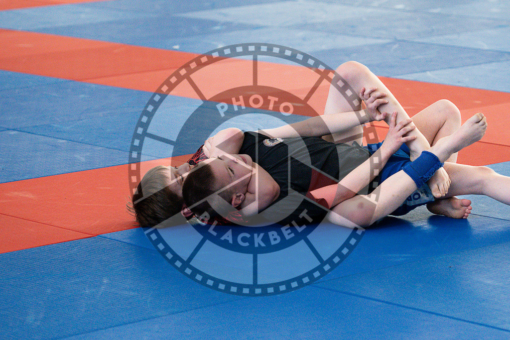20250510PBB2349 | Athletes compete during the JJLG Berlin Open Jiu-Jitsu Championship on May 10, 2025 in Berlin, Germany. © Chiara Dazi / photoblackbelt