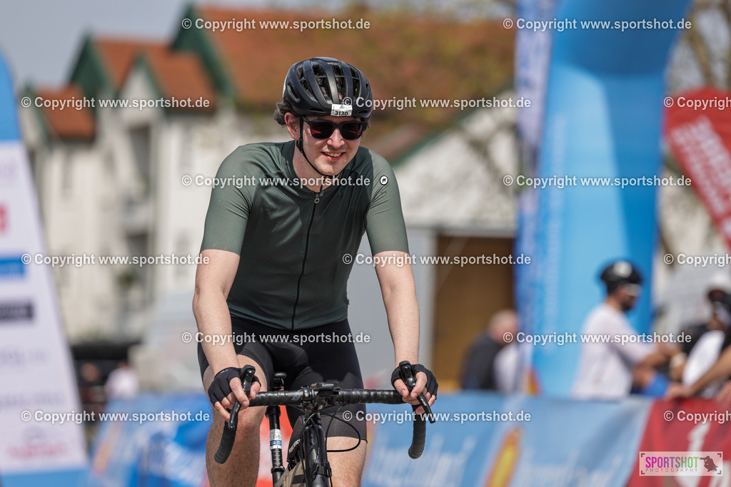 VJ__9759 | Neusiedlersee Radmarathon 2026@sportshot_your_pictrs #yourpictures#roadtowm2029 #nrm #neusiedlerseeradmarathon #neusiedlersee #neusiedlerseetourismus #burgenland #mörbisch #nrm26 #burgenlandtourismus #voglundco #poweredbyburgenlandtourismus #radsport #rad #marathon #ucigranfondo #visitburgenland #ucigranfondoworldseries