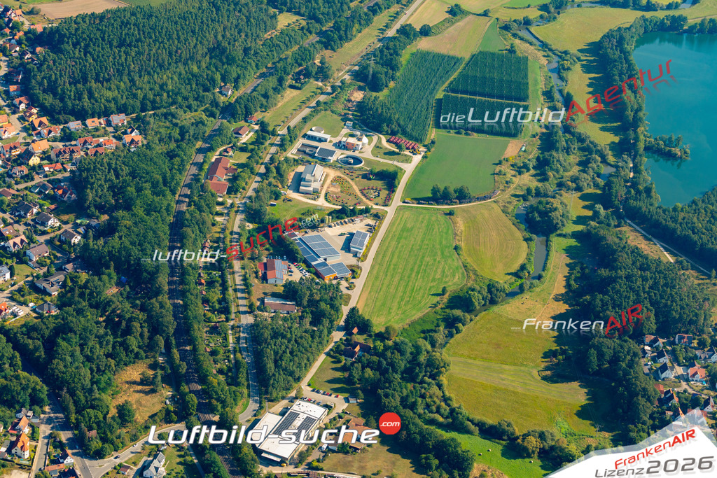 Das Luftbild zeigt : Petersgmünd Georgensgmünd - Die Luftaufnahme wurde 2024 vom UL-Flugzeug aus erstellt ( keine Drohne ) - Hochauflösende Luftaufnahme - Für grossformatige Ausdrucke geeignet. Die Geschenkidee !Mit Lizenz und Bildrechte bestellbar