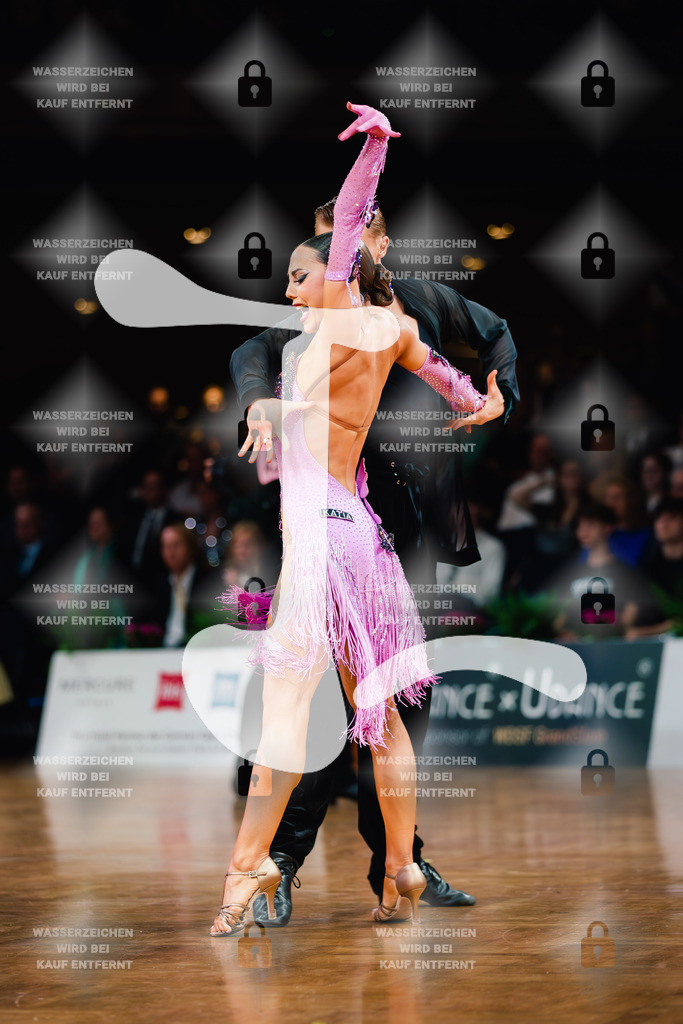 GOC 2025 - WDSF GrandSlam Latin 29th (129) Daniel Schmuck _ Irina Tudorache (Germany)-2025-08-23-3619 | Webshop for digital downloads and prints of dance sport, event & show photographer Julian Link - Realisiert mit Pictrs.com