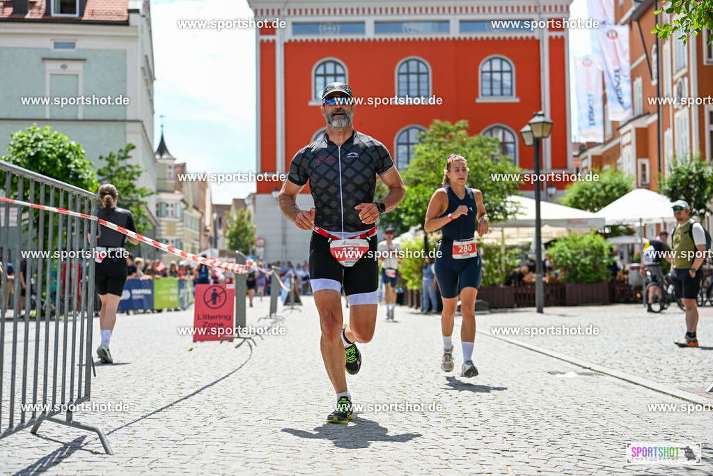 SZI_7540 | Stadttriathlon Erding 2025. #yourpictrs #sportshot_your_pictrs @Sportshotphotography #stadttriathlonerding Copyright: www.sportshot.de