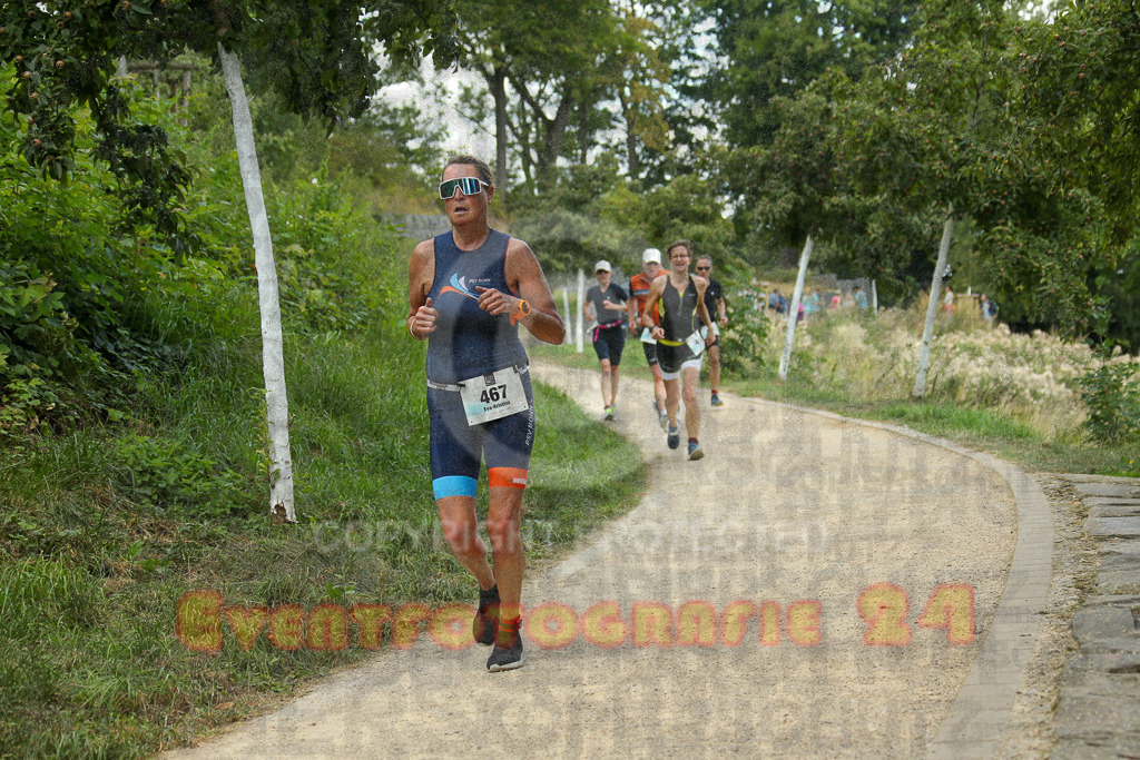 250824_1356_EX1_4352 | Sportfotografie im Rhein-Sieg Kreis, Köln, Bonn, NRW, Rheinland Pfalz, Hessen, etc. Unser Tätigkeitsfeld umfasst den Laufsport vom Volkslauf über den Marathon, Duathlon, Triathon bis zum Ultralauf wie Kölnpfad Ultra oder Schindertrail.