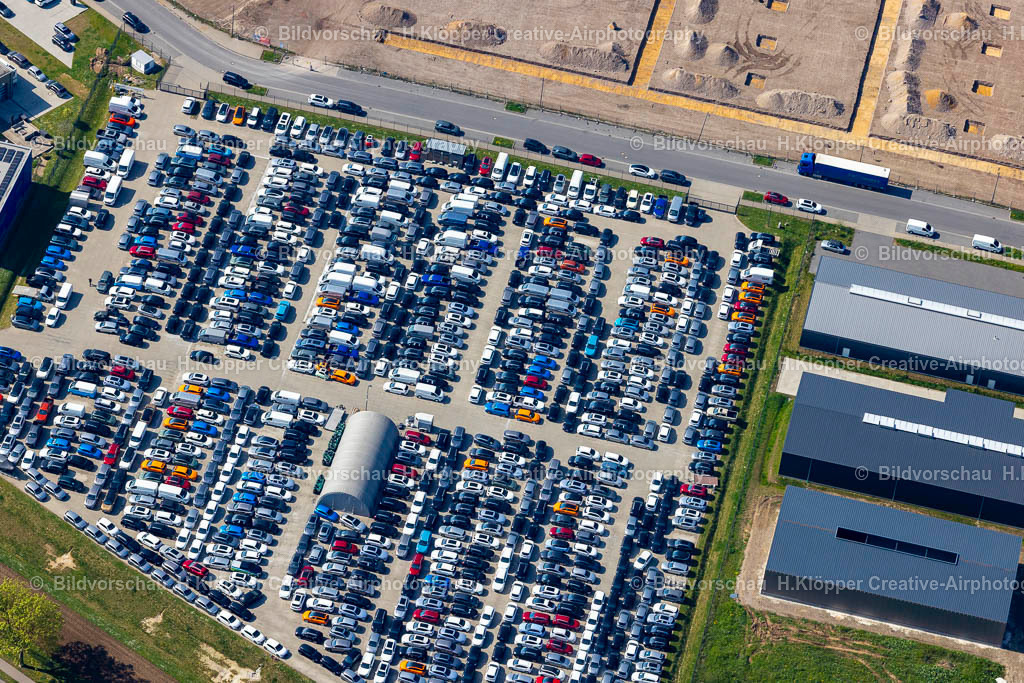 Luftbilder Wachtendonk-0924 | Luftbildfotografie Autohandels- Gebäude des Autohauses "Car Service Erkens GmbH" an der Slümerstraße, Im Müldersfeld in Wachtendonk - Realisiert mit Pictrs.com