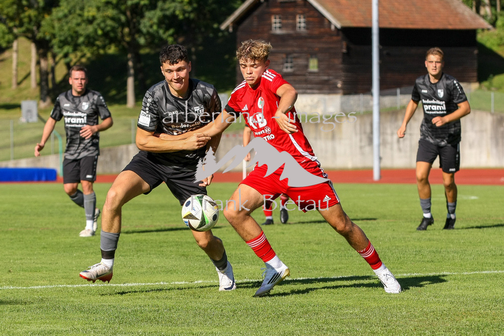 993T2166 | Medien- Sport- Entertainmentfotos