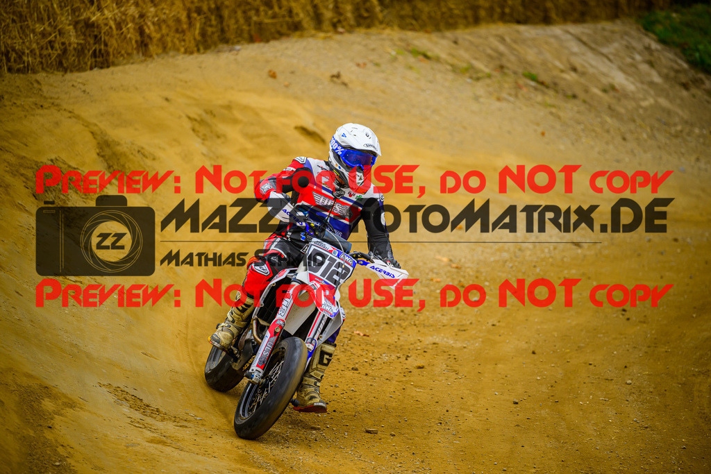 MaZZes_Fotomatrix_20251011_6021986_3806 | SENIOR