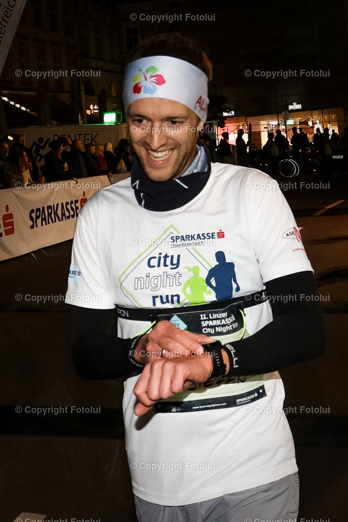 A-BINDER_20220922_0073 | LINZ,  AUSTRIA,22.Sept. 2022 - Night Run, Image shows Night Run.
Photo: Sportmediapics.com/ Manfred Binder