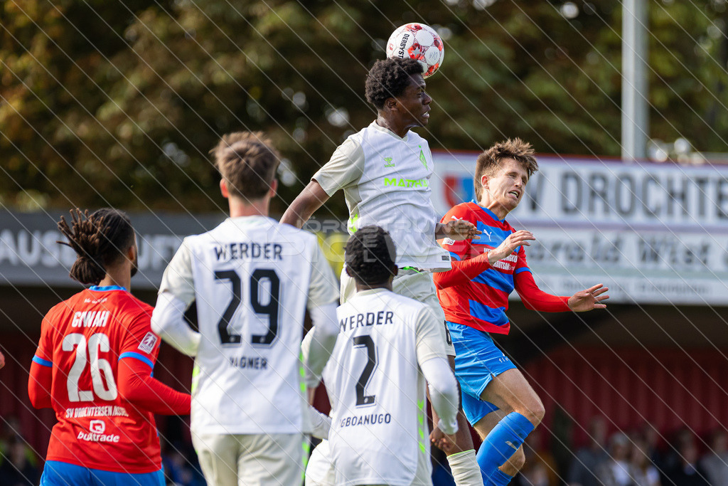 20250921_Picselweb-Fotografie_Meta_1R3_0411 | SV Drochtersen Assel - Werder Bremen II 3:2 - Realisiert mit Pictrs.com