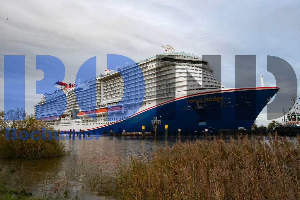  30.10.2023 - 
 | Sebastian Sendlak / Bochumer Nachrichtendienst (BOND) - Ueberfuehrung Carnival Jubilee - Meyer Werft Papenburg - Realisiert mit Pictrs.com