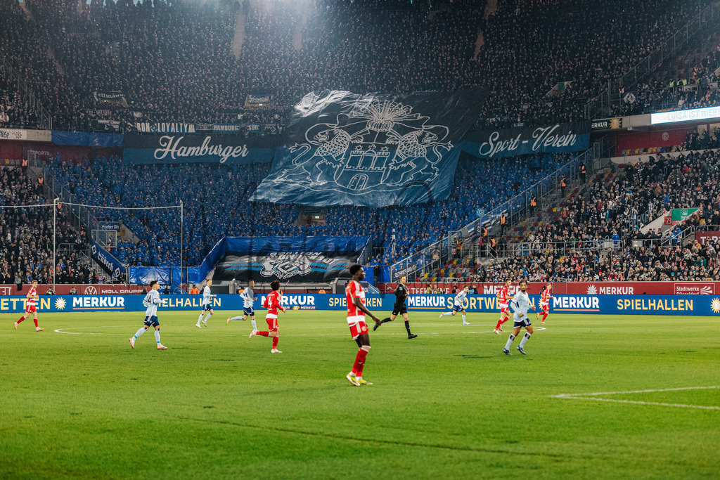 2. Bundesliga, Saison 2023/24, 25. Spieltag: Fortuna Düsseldorf - Hamburger SV | Düsseldorf, 08.03.2024: 2. Bundesliga, 25. Spieltag, Fortuna Düsseldorf gegen Hamburger SV in der Merkur Spiel-Arena in Düsseldorf. Foto: sportfotografie.ms | Markus Paletta - Realisiert mit Pictrs.com