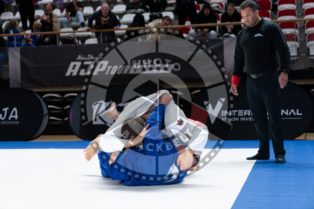 20241012PBB3053 | Athletes compete during the AJP Tour Europe Continental Jiu-Jitsu Youth Championship on October 12, 2024, in Almere near Amsterdam, Netherlands. © Chiara Dazi / photoblackbelt