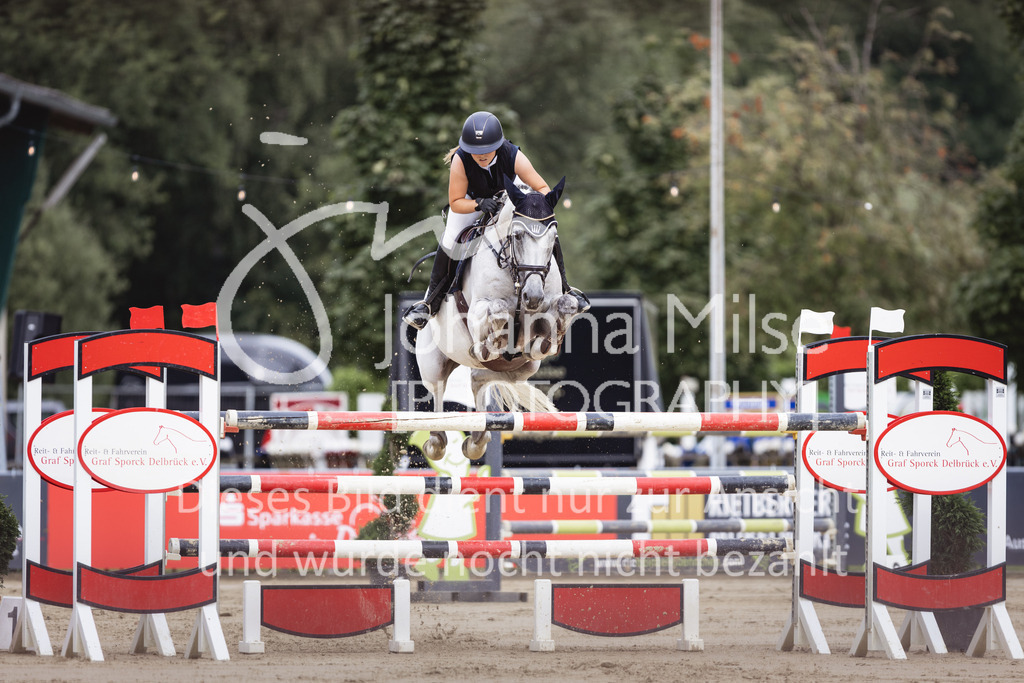 230824_Delbrueck_AmateurM2-215 | Deine schönsten Turniermomente als professionelle Fotos! Entdecke hochwertige Pferdesport-Fotografie im Online-Shop. Jetzt Fotos finden & bestellen!