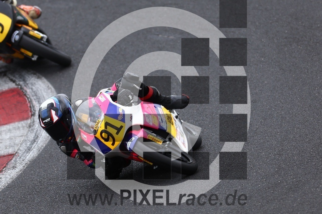 0091-20260331_02730 | Schöne Erinnerungen an spannende Momente - das festzuhalten ist unser Job. PIXELrace.de ist seit 2003 auf den Rennstrecken Europas unterwegs um die Action draußen beim Fahren und die wunderbare Stimmung imm Fahrerlager für euch einzufangen.
