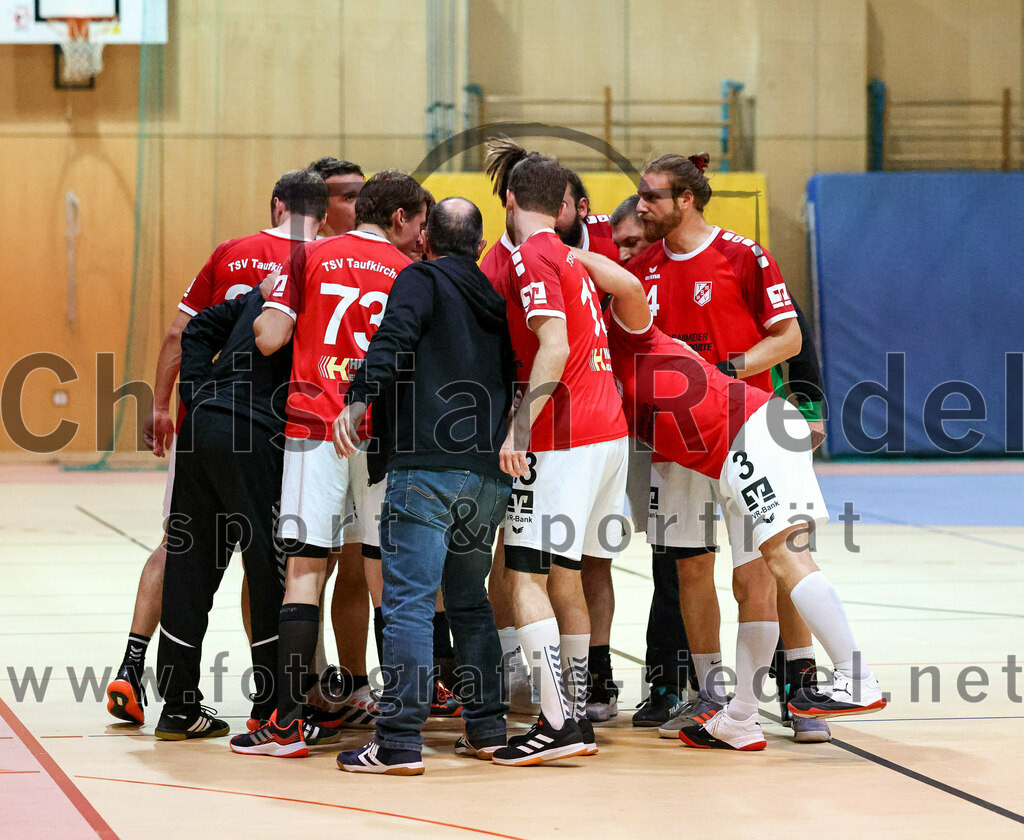 2022-10-01_058_SpVgg_Altenerding_II_gegen_TSV_Taufkirchen-Vils | Erding, Deutschland, 01.10.2022:
Handball, Bezirksklasse Männer 2022 / 2023, 1. Spieltag, SpVgg Altenerding II gegen TSV Taufkirchen/Vils, Endergebnis: 21:32

Foto: Christian Riedel / fotografie-riedel.net