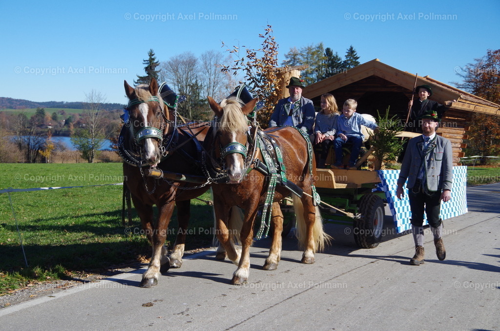 IMGP8065 | fotografiert von Axel PollmannLeonhardi Wallfahrt Benediktbeuern und Murnau, Fronleichnam, Fasching, Landschaft im Loisachtal und Benediktbeuern  - Realisiert mit Pictrs.com