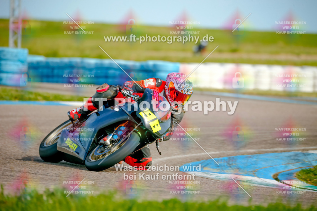 _MOT0339 | Hier findet Ihr Bilder von Touristenfahrten auf der Nürburgring Nordschleife oder von anderen Veranstaltungen die ich besucht habe. Viel Spass beim Durch Schauen 