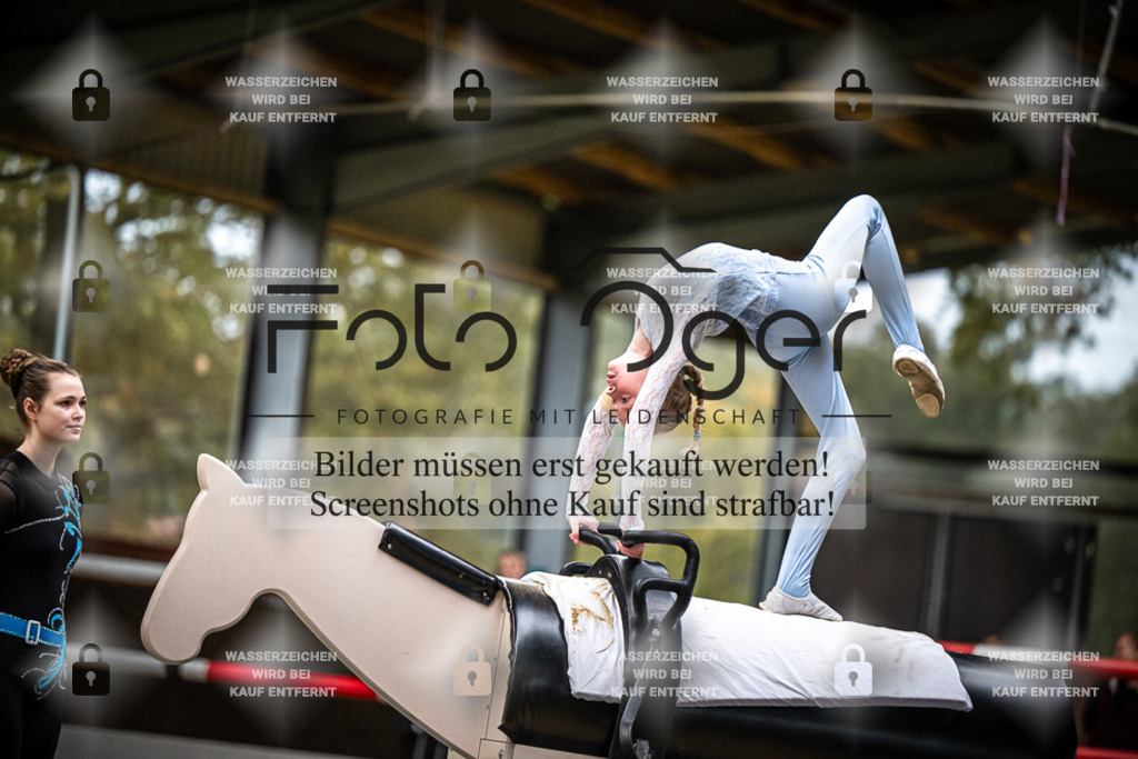 DOS_0738 | Entdecke hochwertige Reitturnierfotos von Foto Oger. Professionell, emotional und authentisch – jetzt Lieblingsmomente im Shop bestellen.Deutschlandweite Turnierfotografie. - Realisiert mit Pictrs.com