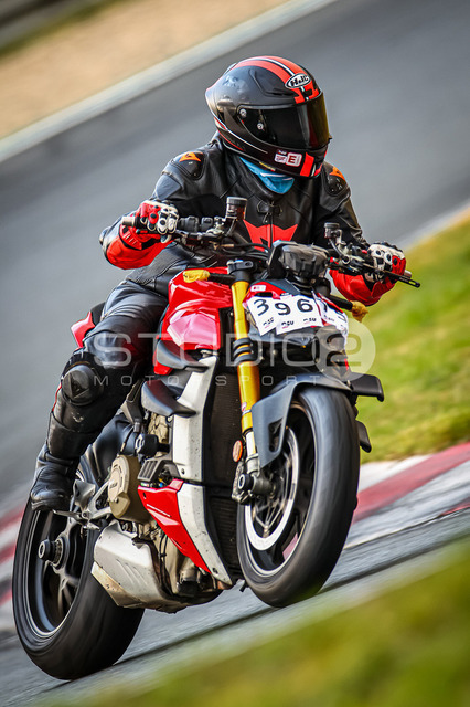 0396-240925_MO-010_396 | Deine Full-Service-Agentur für ✔️Videoproduktionen und ✔️Motorsportfotografie Jetzt Angebot anfragen!