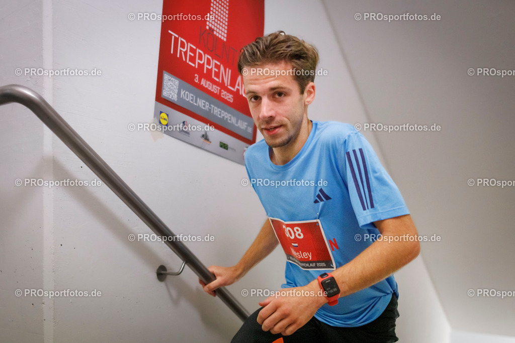 KölnTurm Treppenlauf; Köln, 03.08.2025 | Impressionen vom KölnTurm Treppenlauf am 03.08.2025 in Köln (Nordrhein-Westfalen). 