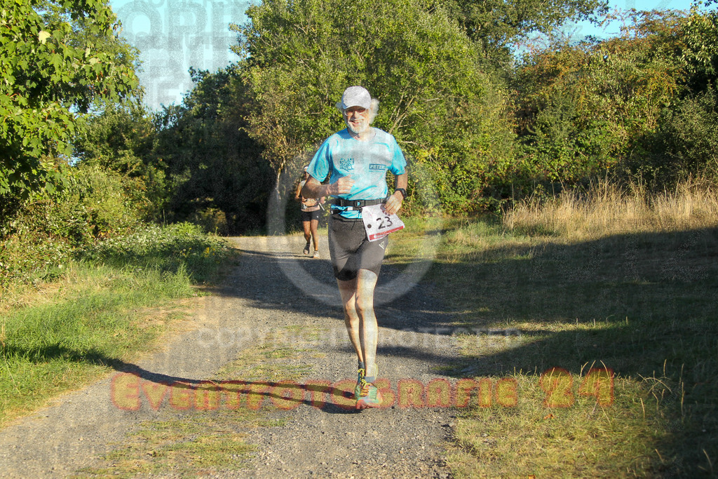250830_1834_EV4_4853 | Sportfotografie im Rhein-Sieg Kreis, Köln, Bonn, NRW, Rheinland Pfalz, Hessen, etc. Unser Tätigkeitsfeld umfasst den Laufsport vom Volkslauf über den Marathon, Duathlon, Triathon bis zum Ultralauf wie Kölnpfad Ultra oder Schindertrail.