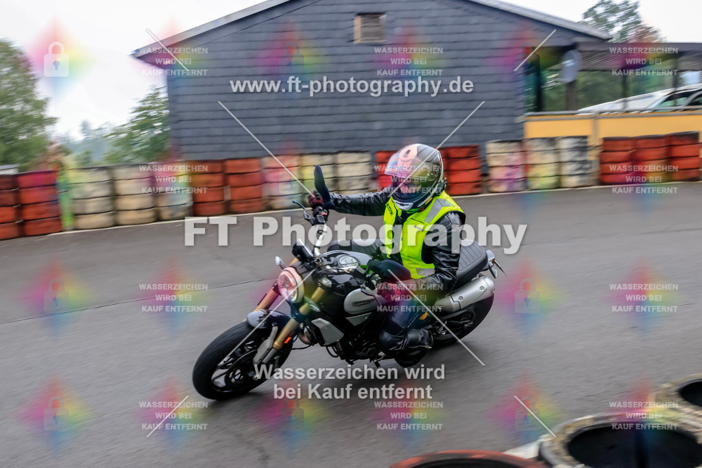 _TCM3122 | Hier findet Ihr Bilder von Touristenfahrten auf der Nürburgring Nordschleife oder von anderen Veranstaltungen die ich besucht habe. Viel Spass beim Durch Schauen 