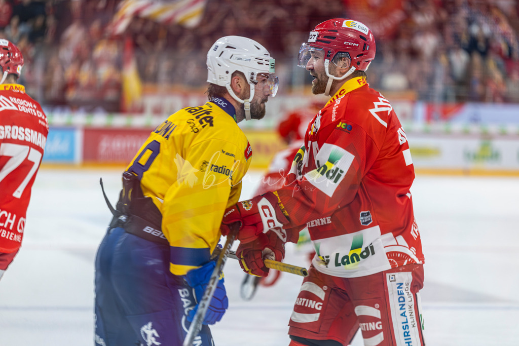 09112025_EHCB vs HCD_wb-3705 | Sportbilder, Sportfotograf, Hochzeits- und Eventfotografin, Flugshows, Portraits und Tiershooting, Aviation, Downhill, Nationalleague, Swissleague, International