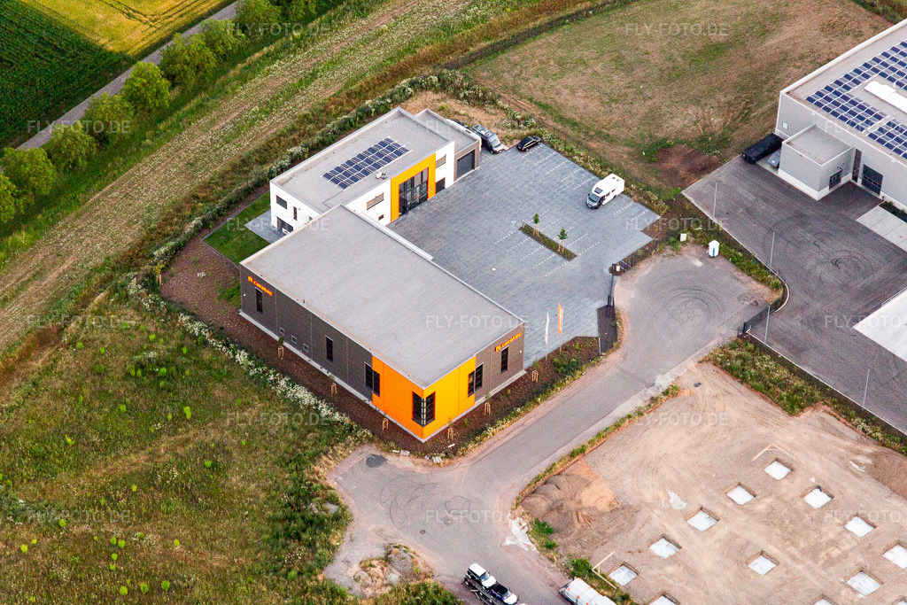 Luftbild: Caratec GmbH in Landau in der Pfalz im Bundesland Rheinland-Pfalz in Deutschland. Foto: IMG_115668.jpg vom 29.06.2019 durch Werner Riehm/FLY-FOTO.deCaratec GmbH
