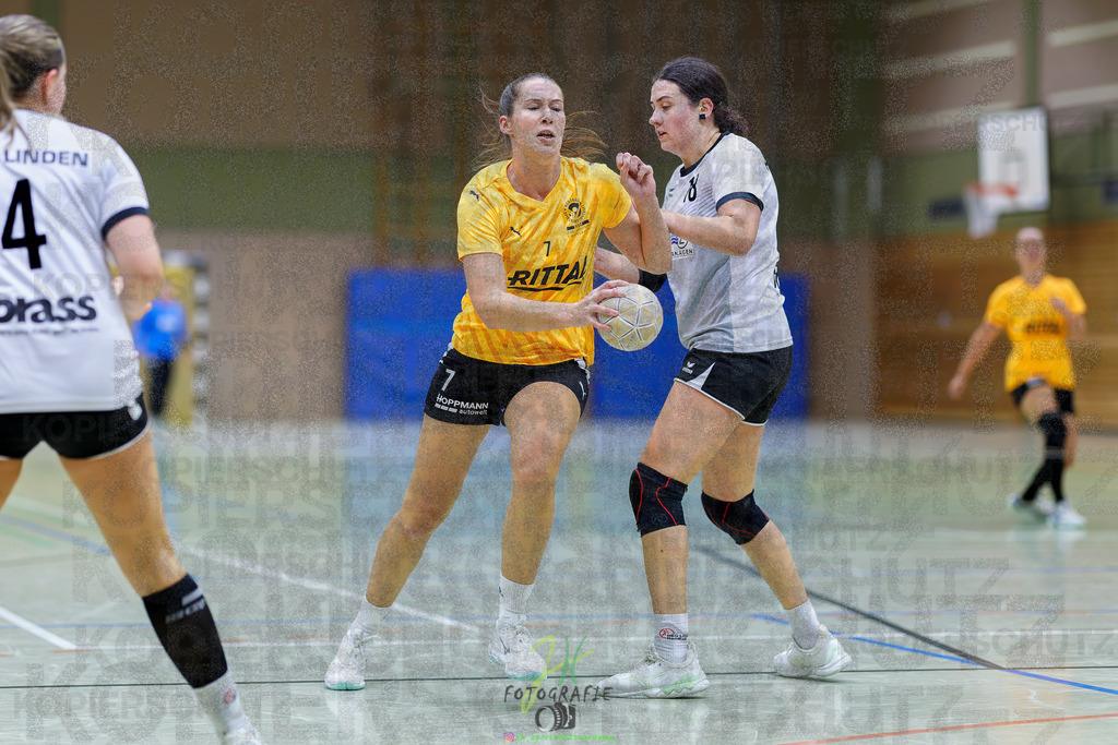 Frauen Oberliga Mitte (HHV); HSG Eibelshausen/Ewersbach - HSG Linden | Frauen Oberliga Mitte (HHV); HSG Eibelshausen/Ewersbach - HSG Linden am 15.11.2025 in Eibelshausen (Holderberghalle)Photo © 2025 - Jörg Heinrich - Realisiert mit Pictrs.com