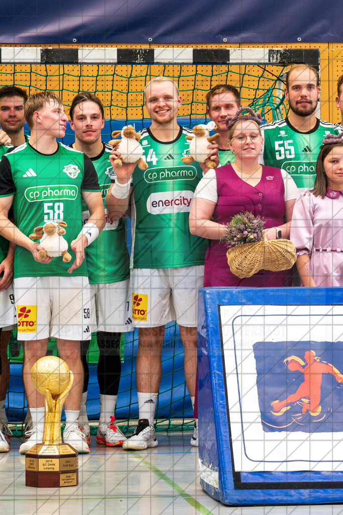 IHC 2026 - TSV Hannover-Burgdorf vs. HC Hamburg | Justus Fischer (TSV Hannover-Burgdorf #54); IHC 2026 - TSV Hannover-Burgdorf vs. HC Hamburg am 09.08.26 in Sporthalle KGS, Schneverdingen - Realisiert mit Pictrs.com