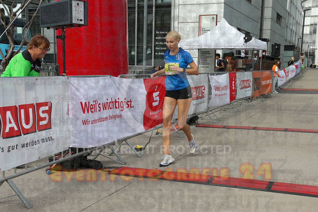 250920_1325_EX1_4442 | Sportfotografie im Rhein-Sieg Kreis, Köln, Bonn, NRW, Rheinland Pfalz, Hessen, etc. Unser Tätigkeitsfeld umfasst den Laufsport vom Volkslauf über den Marathon, Duathlon, Triathon bis zum Ultralauf wie Kölnpfad Ultra oder Schindertrail.