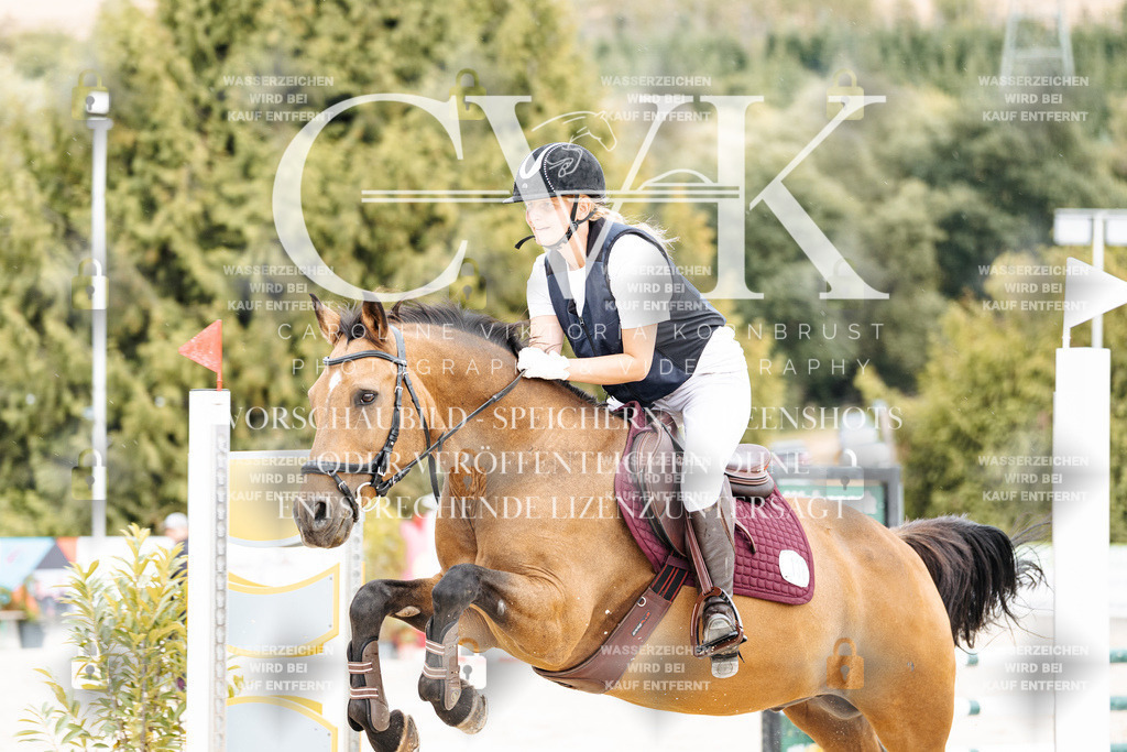 CK908802 | Turnierfotografie Pferdefotografie Trier Rheinland-Pfalz Pferdesport Reitsport Tierfotografie Sportfotografie Pferdevideo Pferdevideografie Equestrianvideography equestrianphotography  - Realisiert mit Pictrs.com