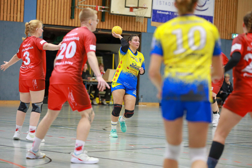 SVN_SvSchermbeck_051024_127 | Bildergalerie von Sport-Ereignissen aber auch von weiteren spannenden Dingen - nicht nur vom Niederrhein. In Anlehnung an den bekannten Spruch von Hanns Dieter Hüsch heißt das Motto: "Niederrhein ist überall".  - Realisiert mit Pictrs.com