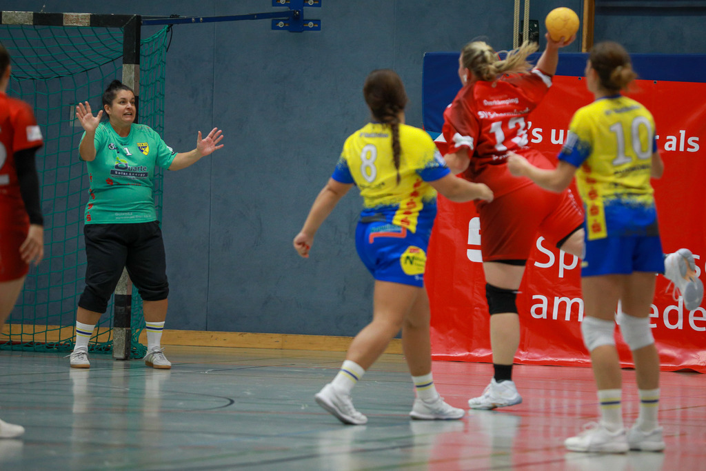 SVN_SvSchermbeck_051024_102 | Bildergalerie von Sport-Ereignissen aber auch von weiteren spannenden Dingen - nicht nur vom Niederrhein. In Anlehnung an den bekannten Spruch von Hanns Dieter Hüsch heißt das Motto: "Niederrhein ist überall".  - Realisiert mit Pictrs.com