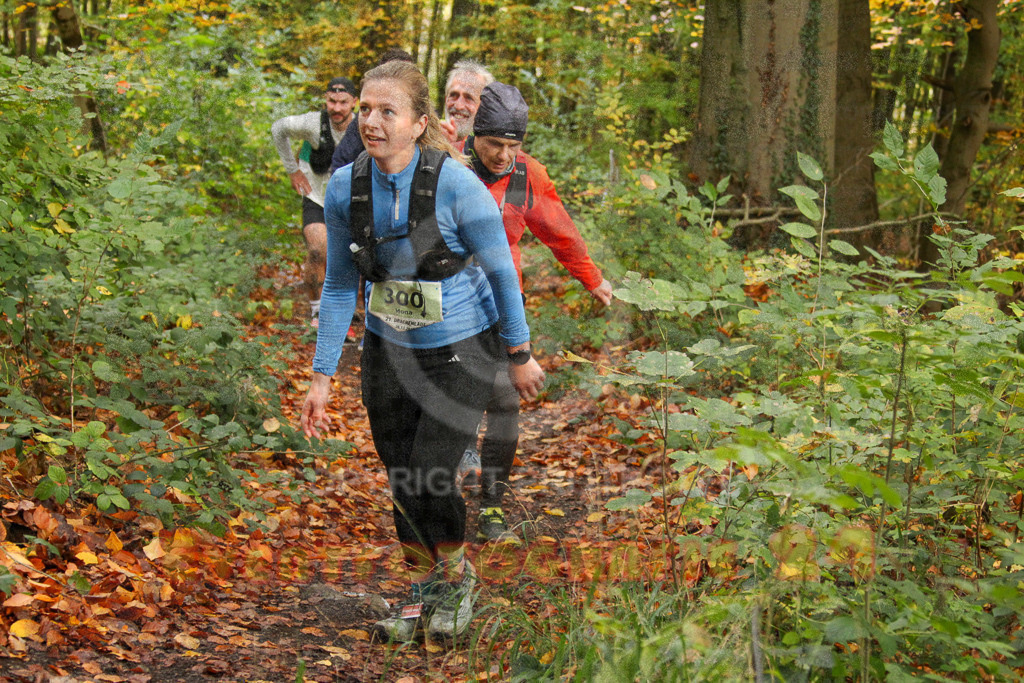 251026_1249_EV4_5867 | Sportfotografie im Rhein-Sieg Kreis, Köln, Bonn, NRW, Rheinland Pfalz, Hessen, etc. Unser Tätigkeitsfeld umfasst den Laufsport vom Volkslauf über den Marathon, Duathlon, Triathon bis zum Ultralauf wie Kölnpfad Ultra oder Schindertrail.