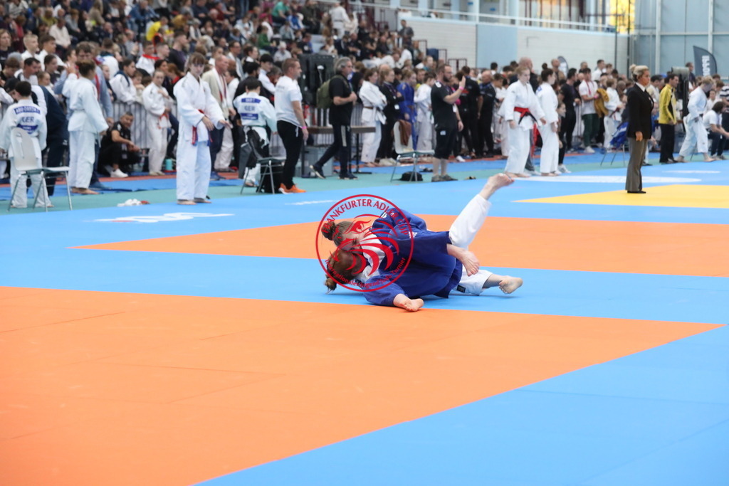 1J7A3306 | Fotos vom Adler Cup - Pictures from Adler Cup

Hier findet Ihr alle Eindrücke und großen Momente der Adler Cup Wochenenden. Here you will find all impressions and great moments of the Adler Cup weekends. - Realisiert mit Pictrs.com