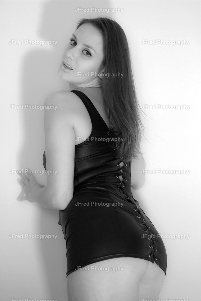 Veronika | Fashion Nude - Realisiert mit Pictrs.com