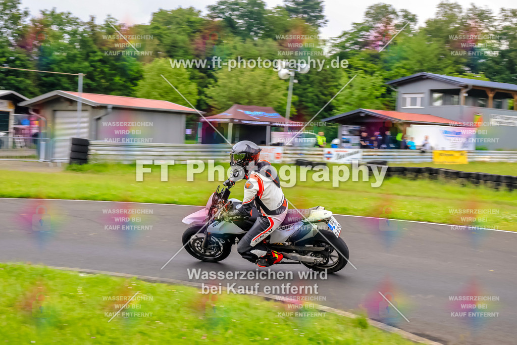 VBK-6299 | Hier findet Ihr Bilder von Touristenfahrten auf der Nürburgring Nordschleife oder von anderen Veranstaltungen die ich besucht habe. Viel Spass beim Durch Schauen 