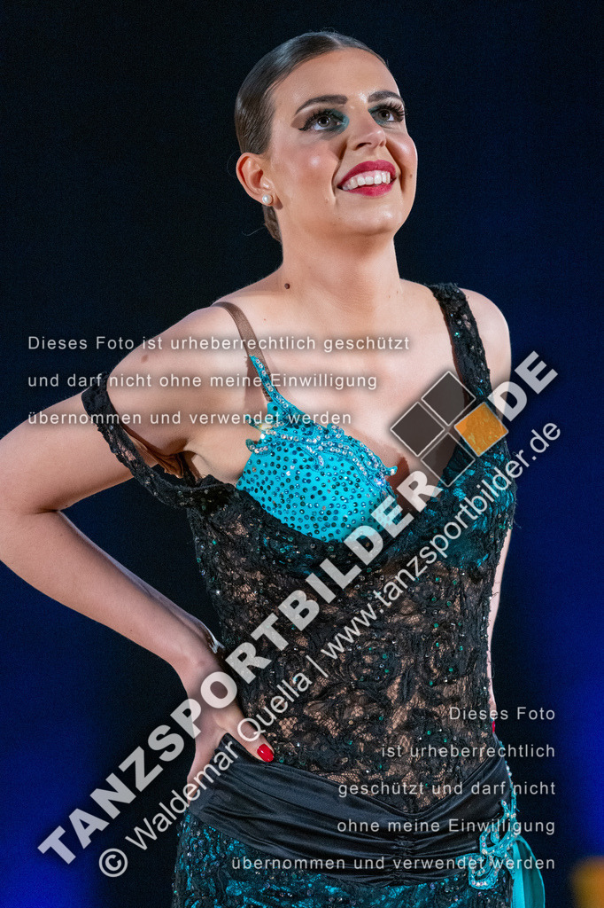 20250503-00116 | Hier finden Sie Tanz Bilder vom Latein und Standard Formationen tanzen. Sportbilder vom Tanzsport. Schöne Fotos und von Weltmeisterschaft, Europameisterschaft, Bundesliga, Regionalliga, Oberliga und Landesliga sowie von GOC Stuttgart, DanceComp, WM Bremen