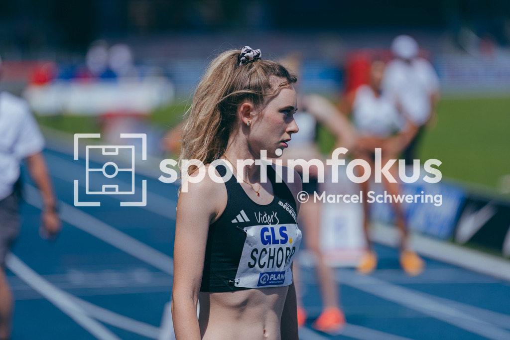 Deutsche Meisterschaften der Frauen und Männer 2026 | Maja Schorr, SV GO! Saar 05, 800-Meter-Lauf, Halbfinale, Deutsche Meisterschaften der Frauen und Männer 2026, Lohrheidestadion Bochum-Wattenscheid, 25.07.2026. Foto: Marcel Schwering / sportimfokus - Realisiert mit Pictrs.com