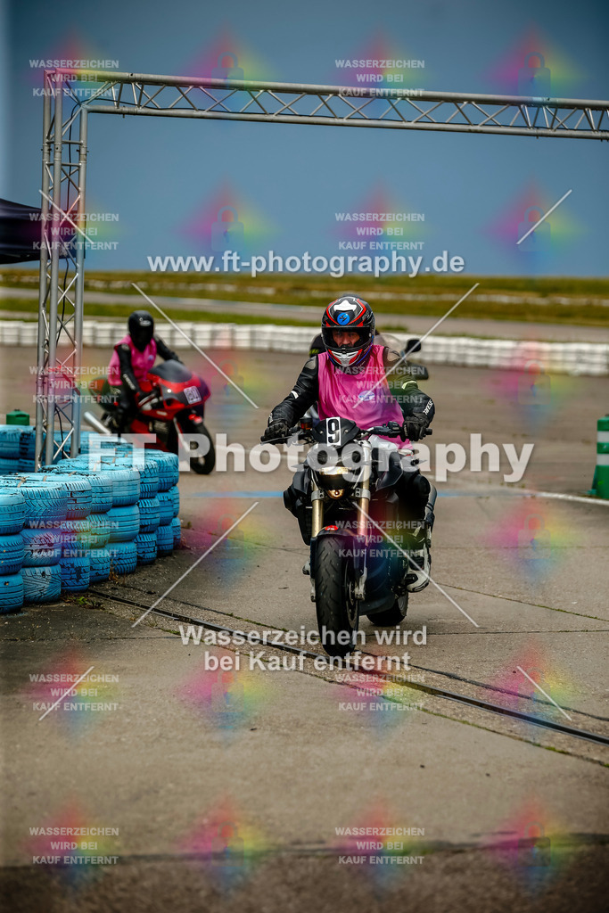 Chambley Juli-1323 | Hier findet Ihr Bilder von Touristenfahrten auf der Nürburgring Nordschleife oder von anderen Veranstaltungen die ich besucht habe. Viel Spass beim Durch Schauen 