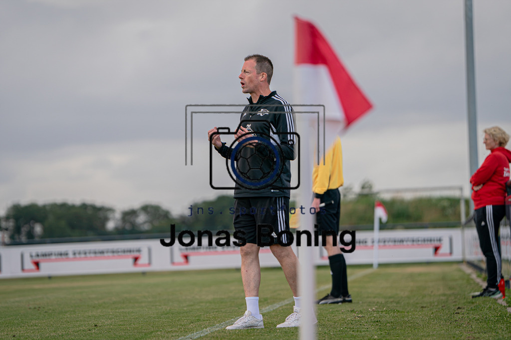 Fußball I Herren I Saison 2026-2027 I Testspiel  I VFL Oythe - VFL Stenum I 3236 | jns.sportfotos - Realisiert mit Pictrs.com